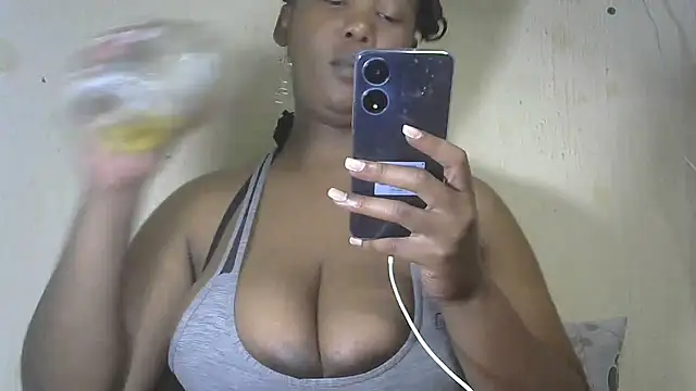 NippleMilkXx online show from 12.26.24