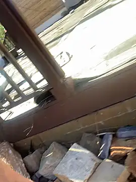 Snapshot of trash4cash chatting on 02.25.25 trash4cash online show from 02.25.25