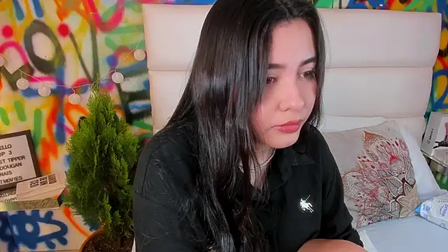 Liana Bernocchi online show from 11.19.25