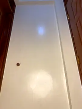 Snapshot of Reecekay chatting on 10.30.25 Reecekay online show from 10.30.25