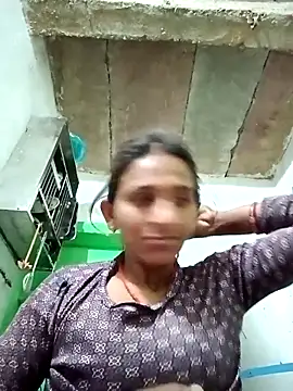 Baby  Shreya online show from 12.20.25