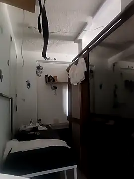 roxy roxxan online show from 04.13.26