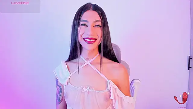 sofiaa grey  online show from 11.29.25