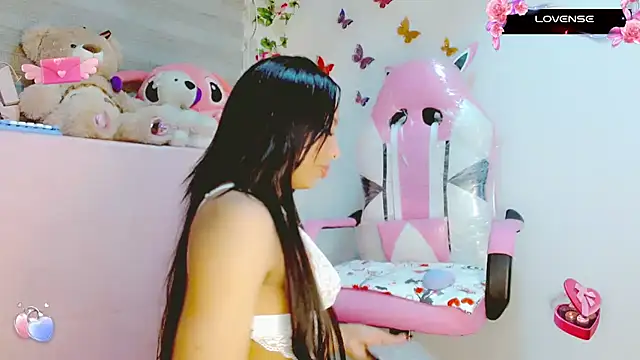 Snapshot of amaranta1411- chatting on 03.23.25 amaranta1411- online show from 03.23.25