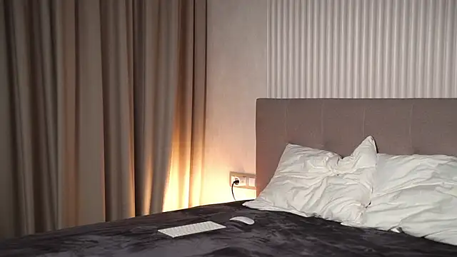 Snapshot of Pleasure_Addiction chatting on 02.17.25 Pleasure Addiction online show from 02.17.25