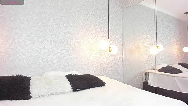 leigh-angels online show from 12.19.25