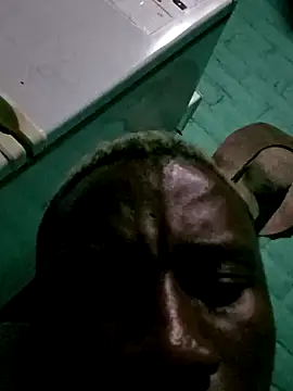 HandsomeBuoyy21 online show from 02.13.26