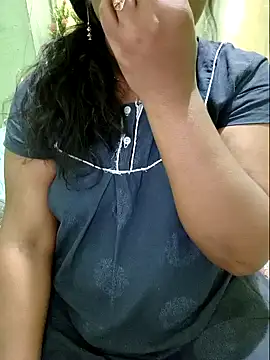 Snapshot of NEHA-DESHI chatting on 03.17.25 NEHA-DESHI online show from 03.17.25