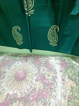 Snapshot of NEHA-DESHI chatting on 09.17.25 NEHA-DESHI online show from 09.17.25