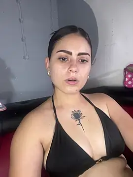Snapshot of Azuna25 chatting on 07.02.26 Azuna25 online show from 07.02.26