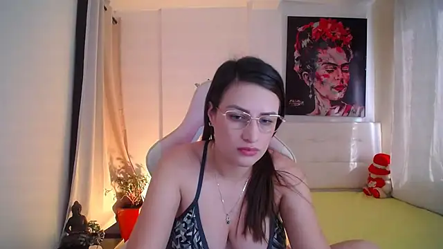 esmeraldaa230 online show from 01.15.25