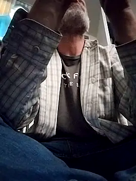 FloppyPickle4u online show from 02.20.25