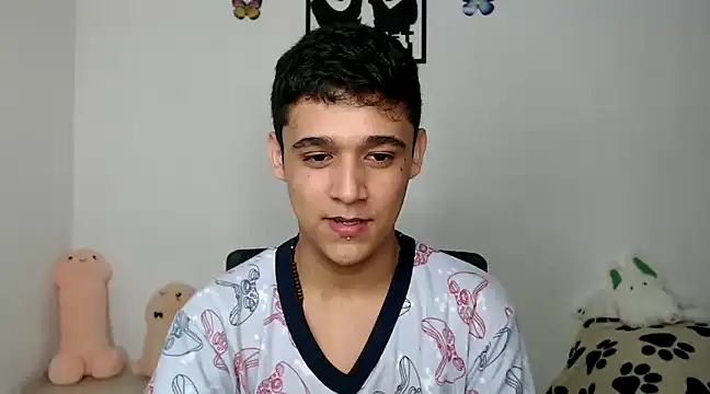 Snapshot of kaiine190 chatting on 02.17.25 kaiine190 online show from 02.17.25