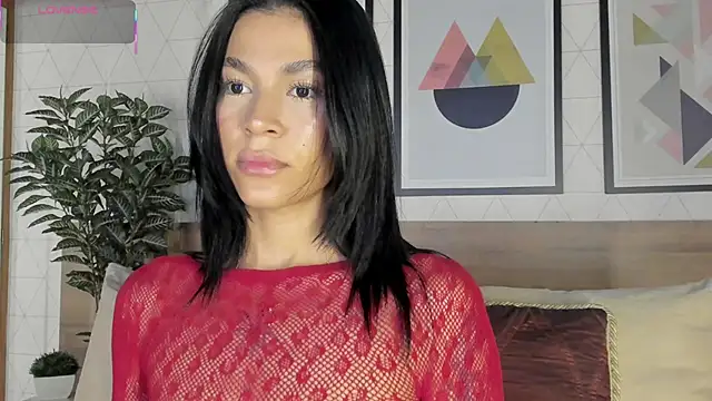Snapshot of LunaRuso chatting on 05.25.26 LunaRuso online show from 05.25.26