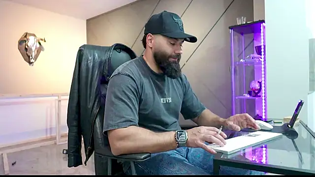 mattmasterss online show from 03.22.25