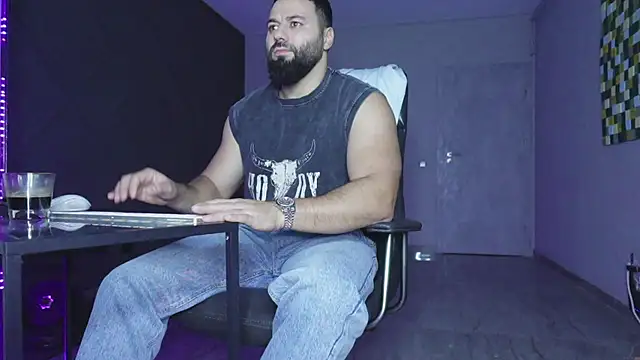 mattmasterss online show from 12.22.25