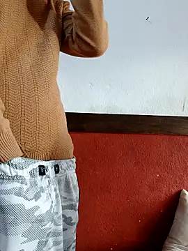 Snapshot of Bonnie_Clydeee chatting on 11.19.25 Bonnie Clydeee online show from 11.19.25