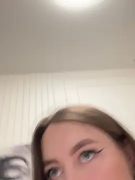 Lady MiaOlson online show from 01.02.25