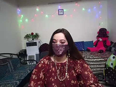 Arushisingh8888 online show from 01.14.25