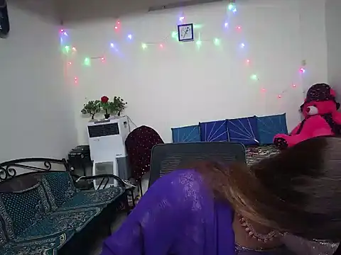 Arushisingh8888 online show from 01.15.25