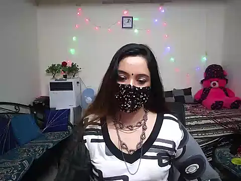 Arushisingh8888 online show from 02.11.25