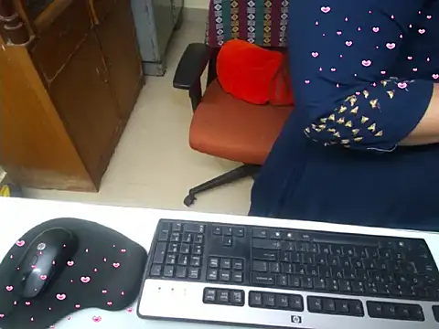 Arushisingh8888 online show from 09.18.25