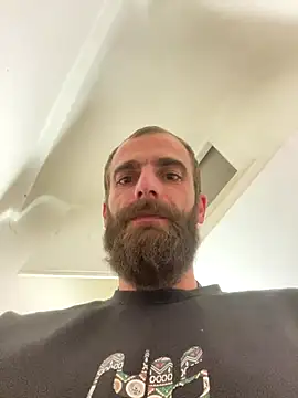 Antonio Vatooo online show from 10.22.25