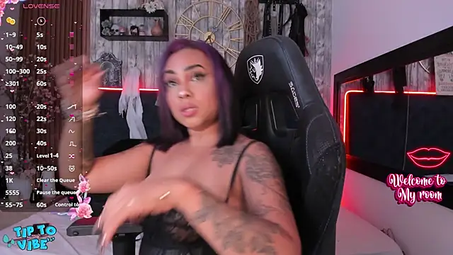 Snapshot of Neko_Misaki chatting on 01.26.25 Neko Misaki online show from 01.26.25