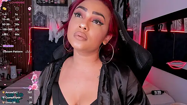 Snapshot of Neko_Misaki chatting on 02.05.25 Neko Misaki online show from 02.05.25