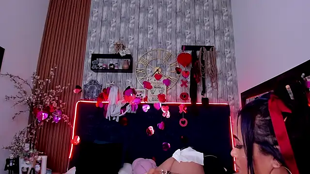 Snapshot of Neko_Misaki chatting on 02.28.25 Neko Misaki online show from 02.28.25