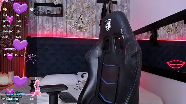 Snapshot of Neko_Misaki chatting on 03.13.25 Neko Misaki online show from 03.13.25