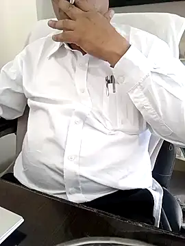 Snapshot of Hot-man39 chatting on 12.05.24 Hot-man39 online show from 12.05.24