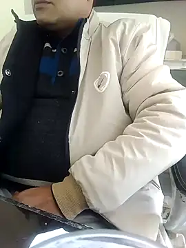 Snapshot of Hot-man39 chatting on 12.14.24 Hot-man39 online show from 12.14.24