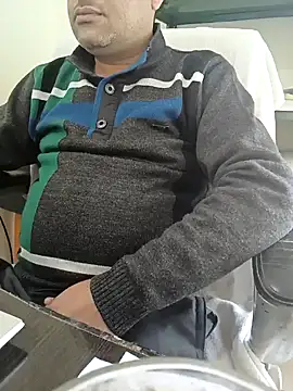 Snapshot of Hot-man39 chatting on 01.19.25 Hot-man39 online show from 01.19.25