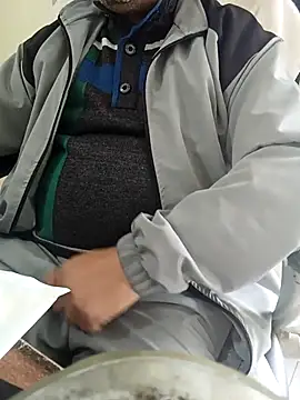 Snapshot of Hot-man39 chatting on 12.14.25 Hot-man39 online show from 12.14.25