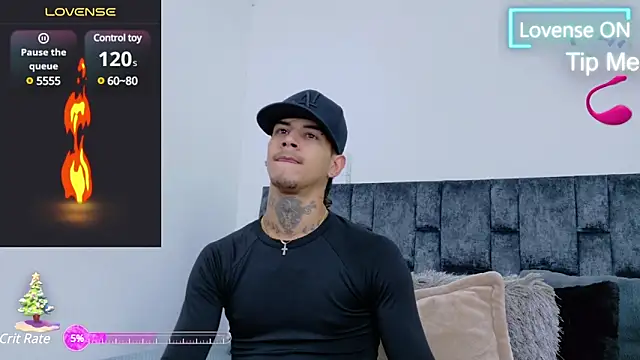 Snapshot of JAYCOB00 chatting on 12.12.24 JAYCOB00 online show from 12.12.24