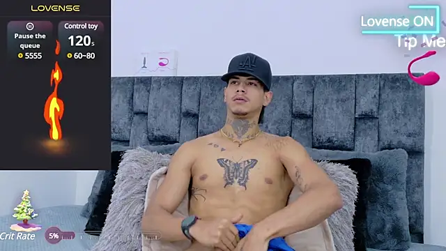 Snapshot of JAYCOB00 chatting on 12.15.24 JAYCOB00 online show from 12.15.24