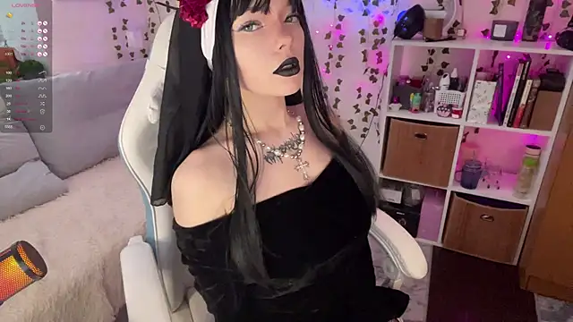 Snapshot of Eva-miller1 chatting on 02.17.25 Eva-miller1 online show from 02.17.25