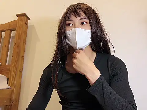 Snapshot of Lei_la chatting on 11.05.25 Lei la online show from 11.05.25