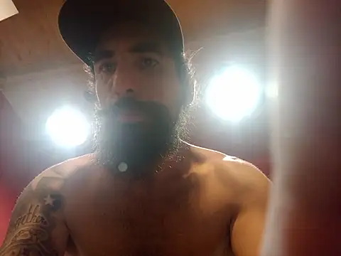 Snapshot of manucho2023 chatting on 05.23.26 manucho2023 online show from 05.23.26