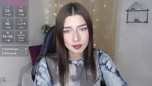 mily thomson b  online show from 02.08.25