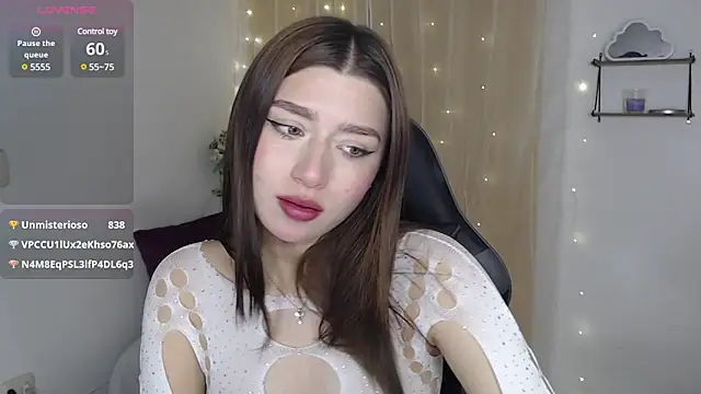 mily thomson b  online show from 02.14.25