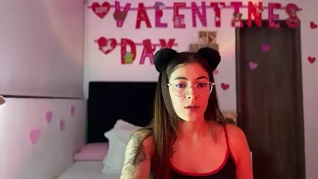 Snapshot of Princ3ssgabi chatting on 02.14.25 Princ3ssgabi online show from 02.14.25