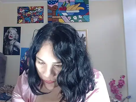 Snapshot of melissa4855 chatting on 12.14.25 melissa4855 online show from 12.14.25