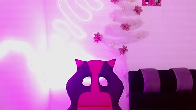 Kind Scarlett online show from 12.12.24