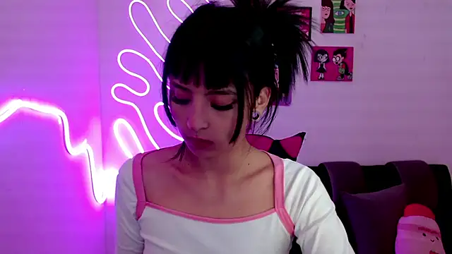 Kind Scarlett online show from 01.29.25