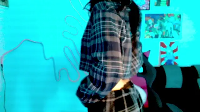 Kind Scarlett online show from 03.21.25