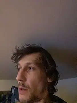 Snapshot of Flouflolutin chatting on 11.23.25 Flouflolutin online show from 11.23.25