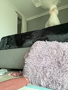 emiss  online show from 01.15.25