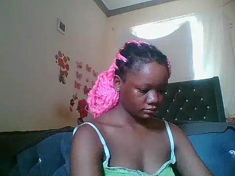 HotJeylee online show from 12.16.25